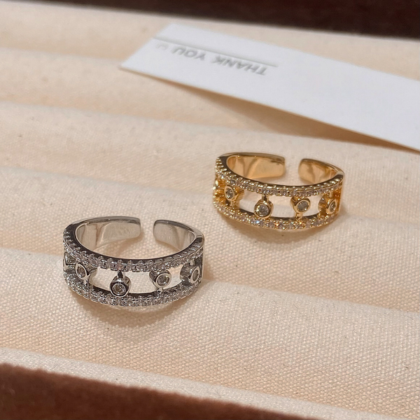 Hollow Wedding Engagement Ring Fine Jewelry Full Diamond Adjustable Size Creative Open Style