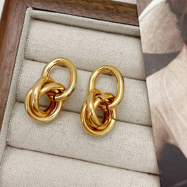 Classic Trendy Gold Color Geometric Irregular Stud Earrings for Women Design Sense Knot Piercing Earring Fashion Jewelry Gifts